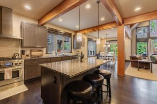 Cozy Family Home, Suncadia Pool Access - 6