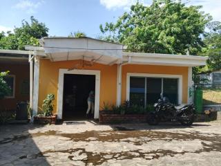 Miraflores Beach Lodge - 1