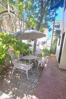 Casa Familiar con Jacuzzi, 2 habs, Patio en Res Sans Souci, Ave España - 7