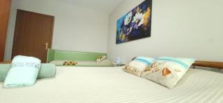 Seaview Apartment - Up to 8 people - 5