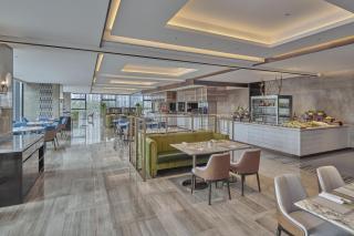 Hilton Yancheng - 7