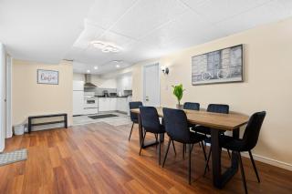Serene Modern 2BR Retreat in Fairmont Near Airport & Downtown - 9