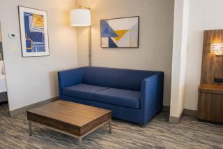 Holiday Inn Express & Suites Timmins by IHG - 9