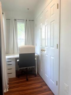 Private Ground -Level Studio Suite - 3