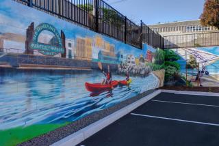 Hampton Inn & Suites Marina - Marina - 3