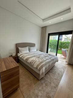 VIVASTAY CASABLANCA - Appartement 2 chambre de luxe avec piscine et terrasse, Hopital Khalifa - 8
