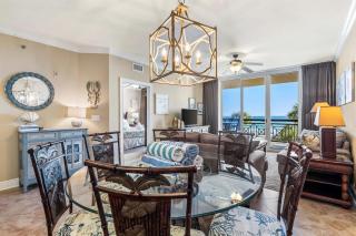 3BR Beachfront Huge Balcony 2 Pools Luxury - 7