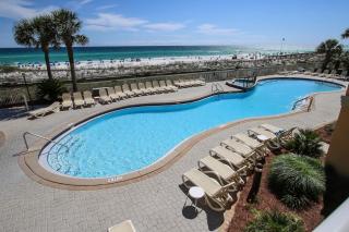 3BR Beachfront Huge Balcony 2 Pools Luxury - 5