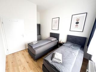 Krefeld House - 20 Min to DUS AIRPORT & MESSE - 7