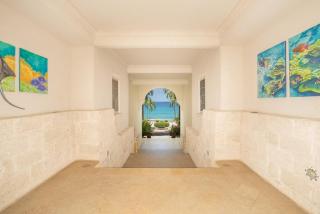 Mantaray Villa Coral Bluff Ocean Retreat - 6