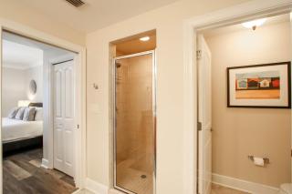 3BR Beachfront Huge Balcony 2 Pools Luxury - 1