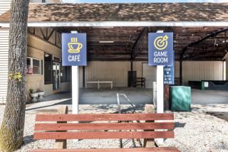 Pool • Fire Pit • Amenities • Sleeps 8 - 4