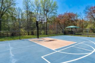 Pool • Fire Pit • Amenities • Sleeps 8 - 1