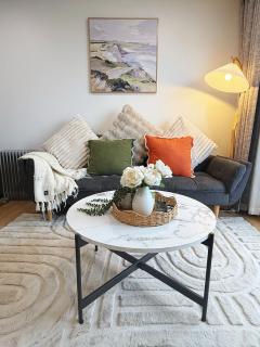 CBD 2BR 2Bath Penthouse 丨 2 Free Parking 丨Walk to Spark Arena - 3