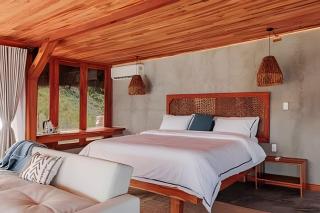 401 Beachfront Hotel Jaguar · Breakfast · Spa · AC - 4