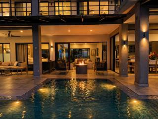 Luxury Beachfront Estate w Private Chef, Full StaffConcierge Resort Amenities - 6