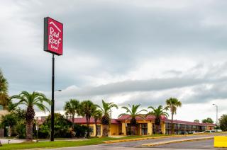 Red Roof Inn Slidell - 3