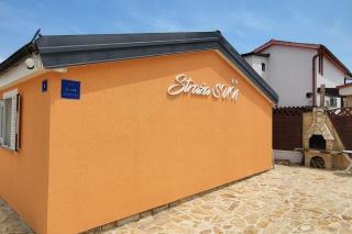 Apartments with parking space Vir - 23590 - 8