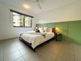 Dive In – Cairns Poolside Stay - 6