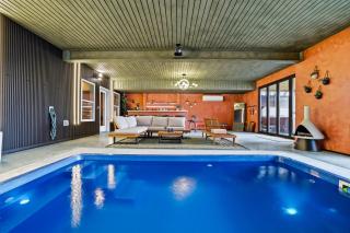 The Four Seasons Escape - 9