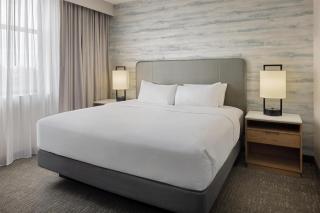 Embassy Suites Lexington - 3