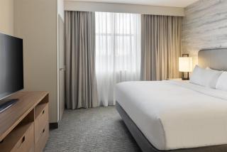 Embassy Suites Lexington - 2