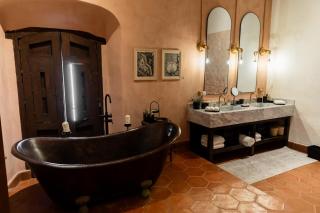 Barbara Boutique Hotel - 8