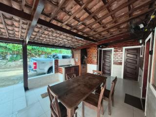 Casa de frente para a piscina - 1