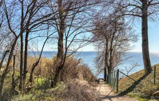 Pet Friendly Apartment In Humlebæk With Wifi - 3