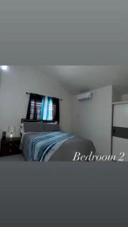 Caribbean Breeze 2BR Getaway - 4