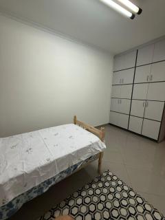 Quartos Privativos Próximo terminal rodoviário de sjcampos - 6
