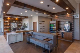 DoubleTree by Hilton Bay City - Riverfront - 4