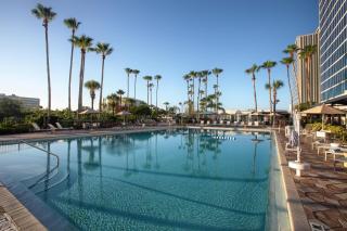 DoubleTree by Hilton at the Entrance to Universal Orlando - 1