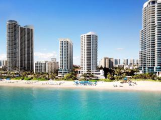 DoubleTree by Hilton Ocean Point Resort - North Miami Beach - 7