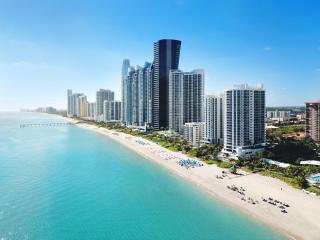 DoubleTree by Hilton Ocean Point Resort - North Miami Beach - 8