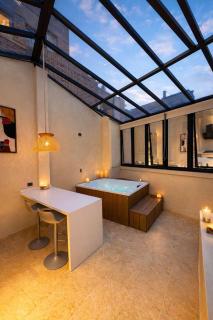 Incredible apartment with jacuzzi and terrace - 1