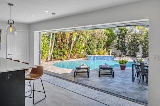 Spacious Villa for 15 w Pool & Outdoor Oasis - 6