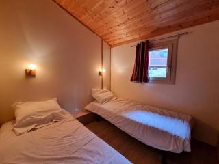 Chalet en pleine nature, animaux OK - 6 pers. - FR-1-496-396 - 1