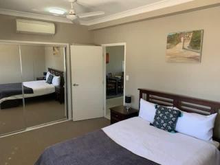 Modern Beach Apartment - 7