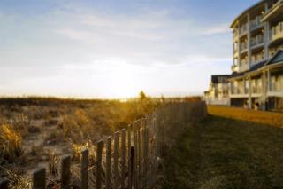 Madison Beach Hotel, Curio Collection by Hilton - 2