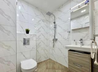 GoldLine Home - 8