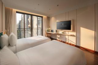 Luxeden Signature Hotel - 1
