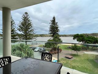 Surfside One Unit 4 - 9
