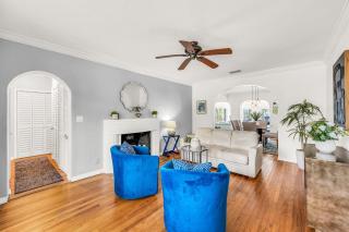 House Azure Canal - 1