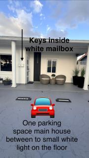 Beautiful House 7 min from Miami Airport w FREE parking - 5