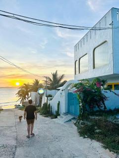 Amour Beachfront 6 Room Villa Mui Ne - 4