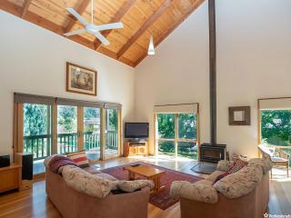 Mountain Ash Lodge- set amongst the trees - 7