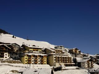 Hotel Garni Alpenjuwel - Serfaus - 9