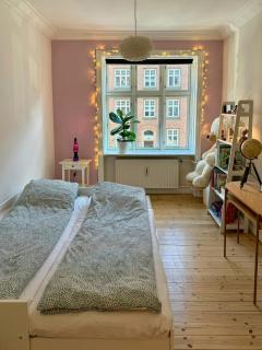 Familievenlig Lejlighed Nær Frederiksberg Have - 2