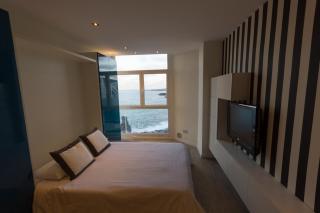 Virginia's Dream Panoramic Sea View Loft - 3